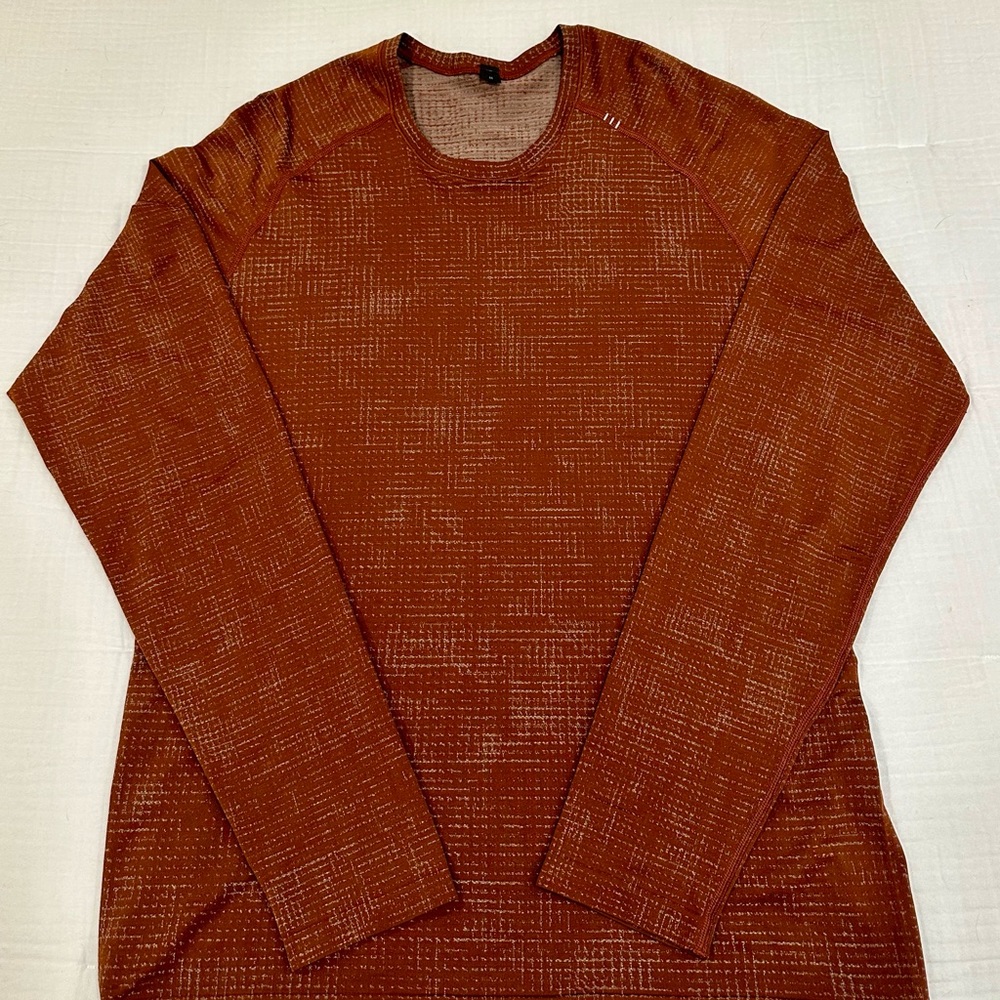 Lululemon Metal Vent long sleeve shirt - Copper and gray patten